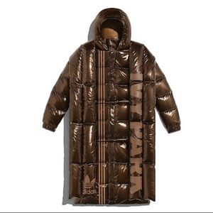 🆕 adidas Ivy Park Metallic Puffer Jacket (Unisex)